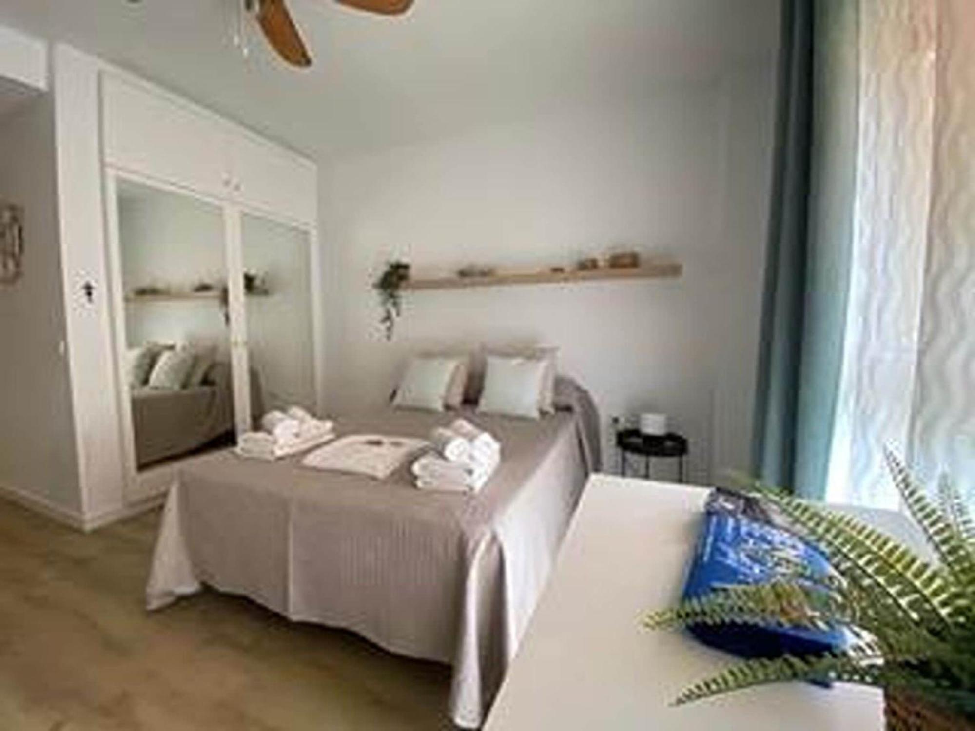 Ferienhaus Romantic With Shared Sauna *